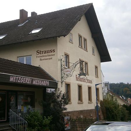 Hotel Strauss Waldbronn Exterior foto