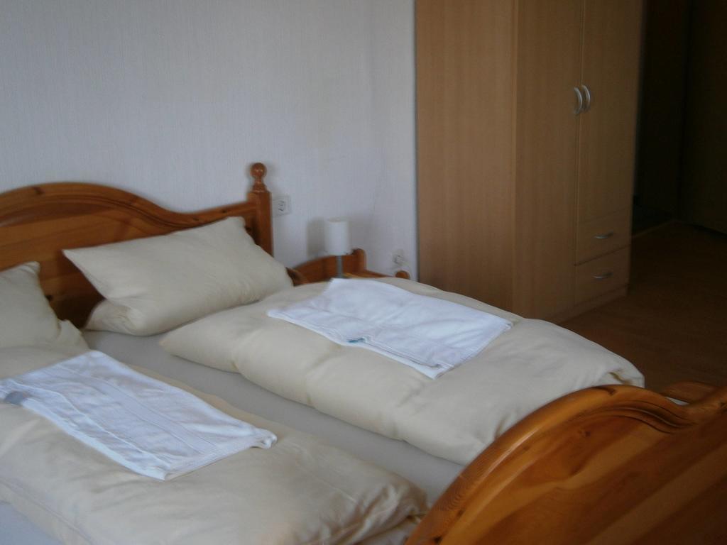 Hotel Strauss Waldbronn Cameră foto