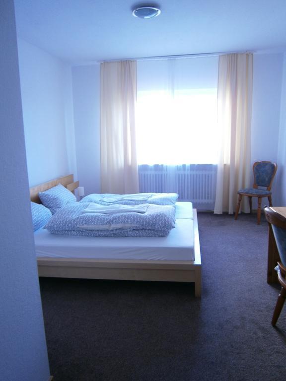 Hotel Strauss Waldbronn Cameră foto