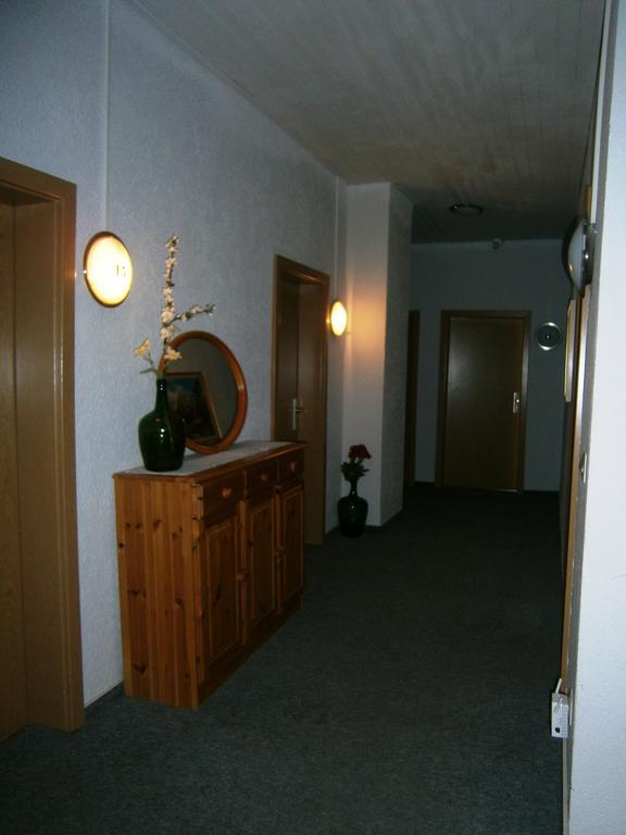 Hotel Strauss Waldbronn Exterior foto